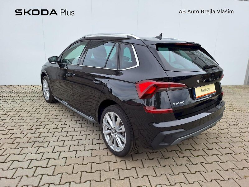 Škoda Kamiq (2025) 1.0 TSI / 85 kW / 6MP / TOP SE - fotka 7 z 30