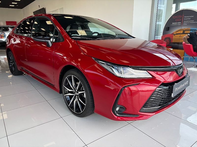 Toyota Corolla 1.8HSD 72kW GR Sport 2024 - fotka 3 z 15