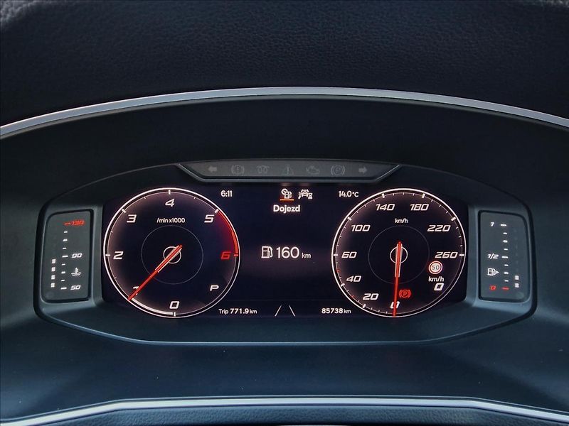 Seat Tarraco 2.0 TDI 147kW DSG 4WD FR,1Maj - fotka 22 z 50