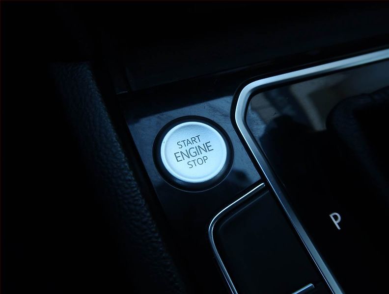 Volkswagen Passat (2021) Elegance 2.0 TDI, Automat - fotka 18 z 23