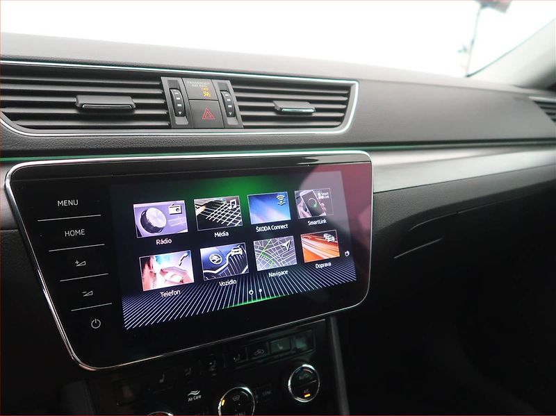 Škoda Superb (2018) Style Plus 2.0 TDI - fotka 10 z 16