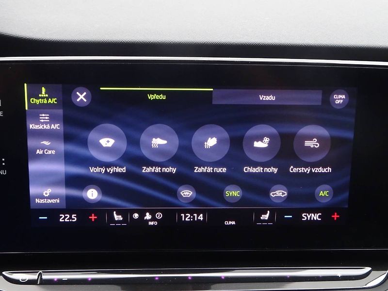 Škoda Octavia (2023) 2,0TSi /140kW Sportline 4x4 DS - fotka 17 z 30