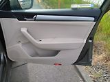 Škoda Superb 2,0 TDI /110 kW/ - náhled 26