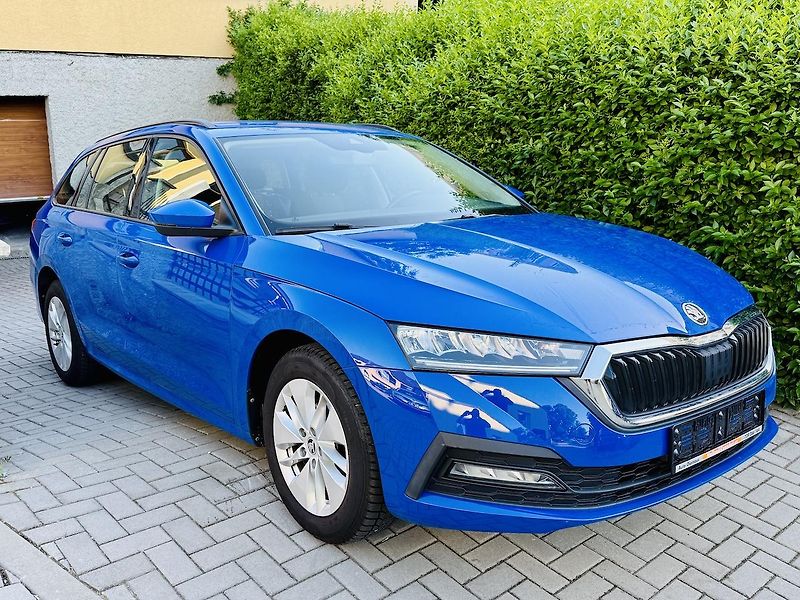 Škoda Octavia (2022) 1,5TSi 96kW G-TEC CNG ČR 50tkm - fotka 3 z 16