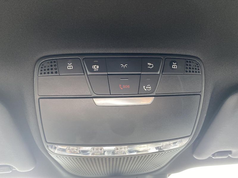 Mercedes-Benz Třídy E E 220d 4M AMG - fotka 27 z 27