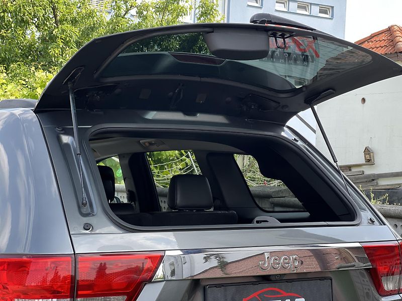 Jeep Grand Cherokee 3.0CRD OVERLAND KŮŽE odp.DPH - fotka 36 z 54
