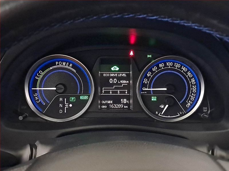 Toyota Auris (2014) Hybrid, Automat, Navi - fotka 11 z 22