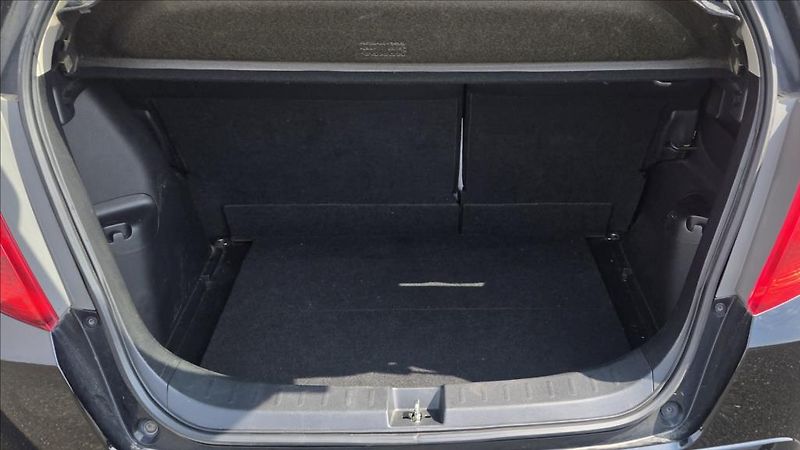 Honda Jazz 1,2 i  Comfort - fotka 11 z 16