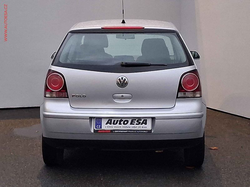 Volkswagen Polo (2006) 1.2i, ČR, STK5/28 - fotka 5 z 14