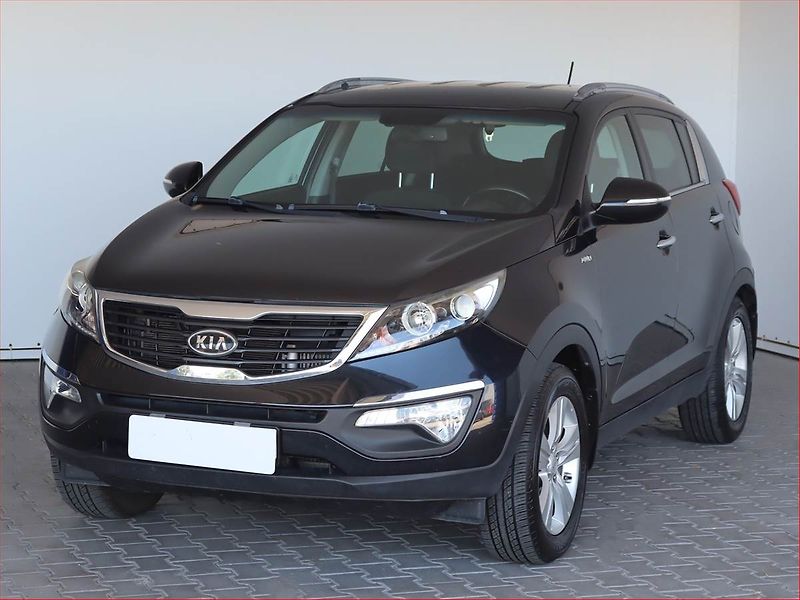 Kia Sportage (2011) 2.0 CRDi, 4X4, Tempomat - fotka 2 z 23