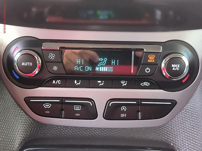 Ford Tourneo Connect (2015) 1.5 TDCi MAXi, 2.maj, Trend - fotka 15 z 20