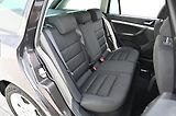 Škoda Octavia 2.0TDI 7/2011 Rezervace - náhled 32