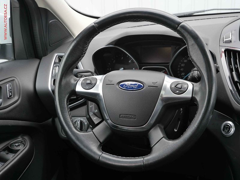 Ford Kuga (2014) 2.0TDCi 4x4, 2.maj,ČR - fotka 11 z 30
