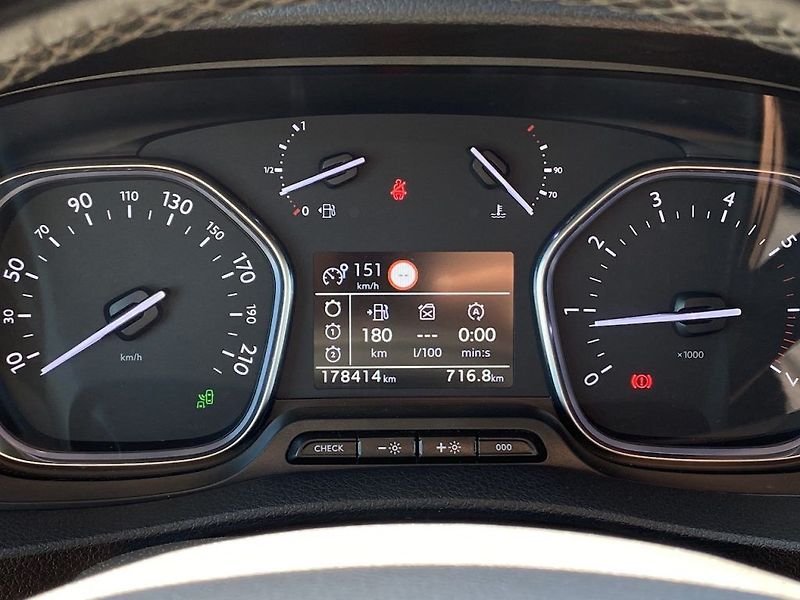 Toyota ProAce Verso 2.0D, ČR, Bussines L1, DPH - fotka 16 z 30