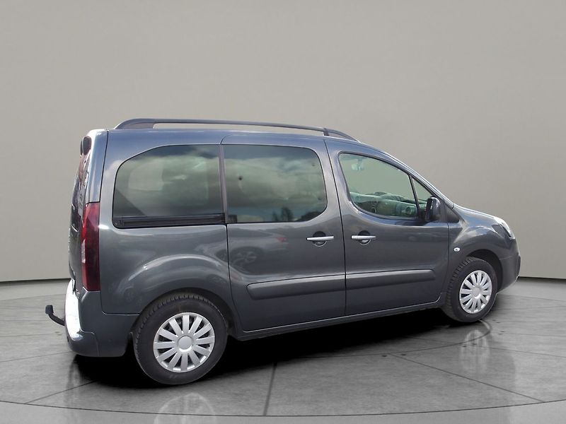 Peugeot Partner Tepee 1,6HDi TEPEE ČR 1.MAJITEL ! - fotka 12 z 32