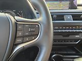 Lexus UX 250h 2,0 Luxury, 4x4  UX - náhled 13
