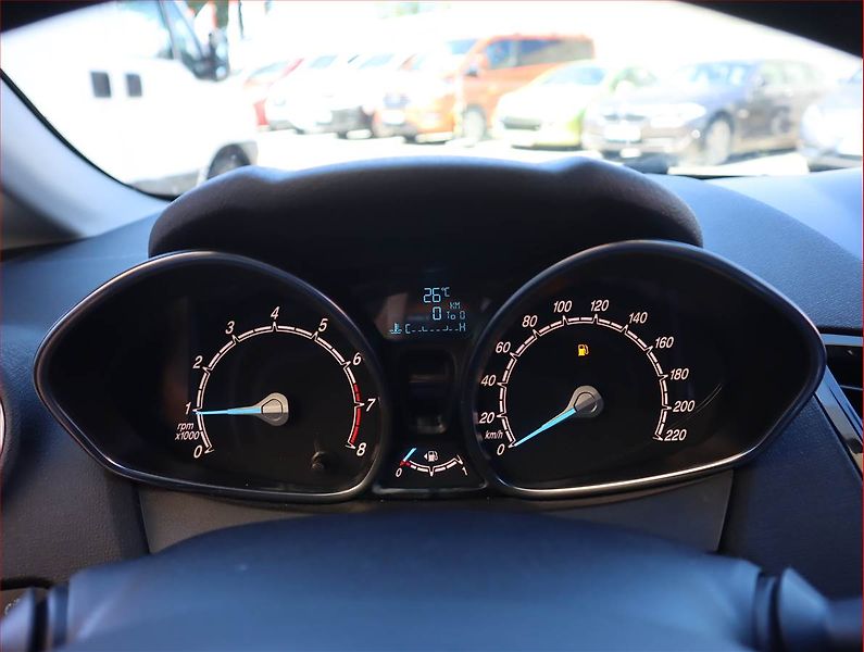 Ford Fiesta (2015) Comfort 1.0 EcoBoost, Tempomat - fotka 11 z 17