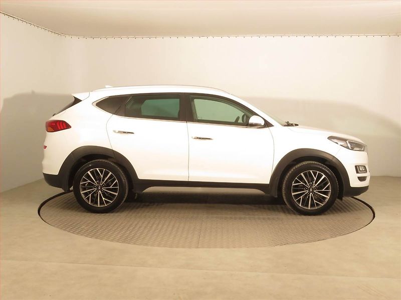 Hyundai Tucson (2019) 1.6 CRDi, 4X4, Automat - fotka 6 z 17