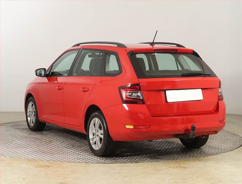 Škoda Fabia (2020) 1.0 TSI, ČR,1.maj, Tempomat - fotka 4 z 13