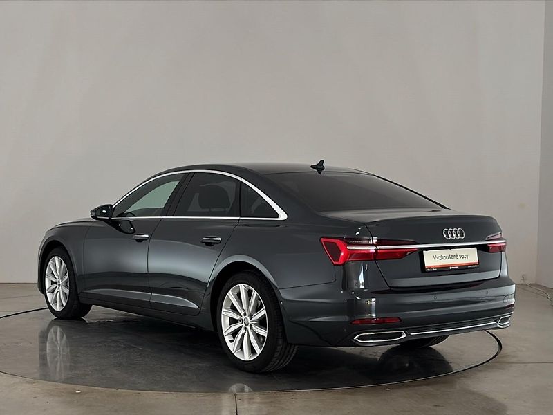 Audi A6 Sedan - fotka 15 z 30