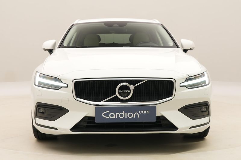 Volvo V60 D4 MOMENTUM AUT - fotka 15 z 47