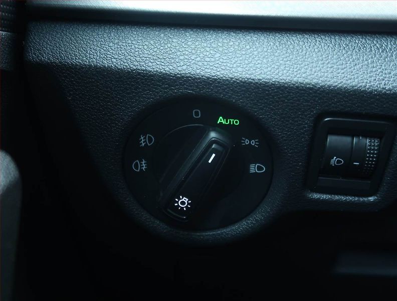 Škoda Scala (2021) Ambition 1.0 TSI, ČR,1.maj - fotka 16 z 20
