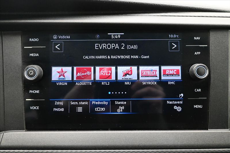 Volkswagen Transporter 2,0 TDI 110kW DSG Navi Záruka - fotka 20 z 29