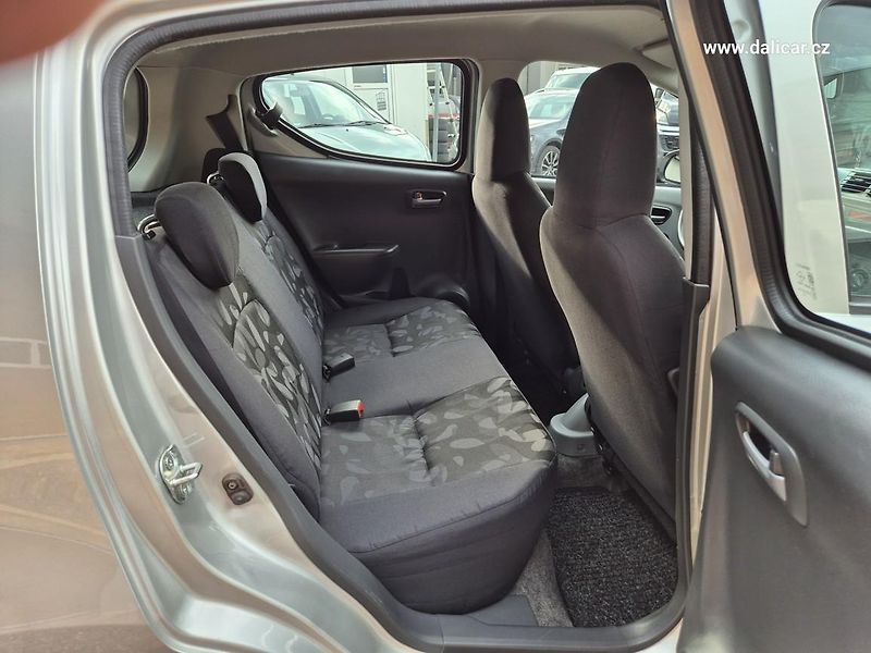 Suzuki Alto (2009) 1.0i 50KW klima El.předni okna - fotka 41 z 54