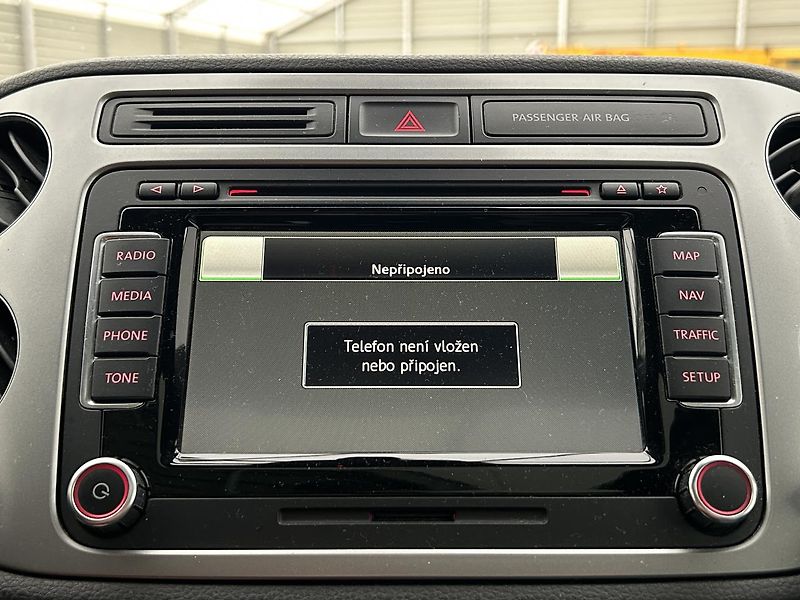 Volkswagen Tiguan 2.0 TDI 4x4 LIFE - fotka 10 z 29