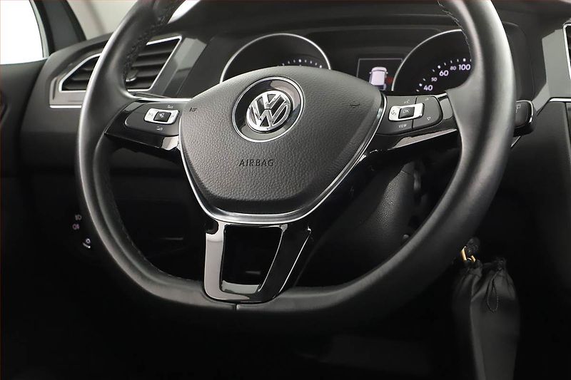 Volkswagen Tiguan (2020) 1.5 TSI - fotka 13 z 14