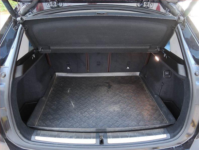 BMW X1 (2016) xDrive18d, 4X4, Automat - fotka 14 z 21