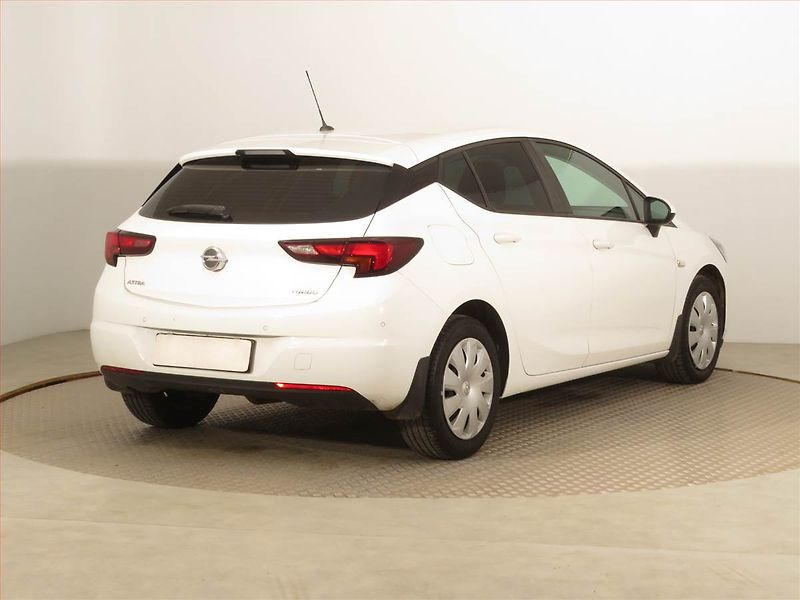 Opel Astra (2018) Enjoy 1.4 T, Serv.kniha - fotka 5 z 14