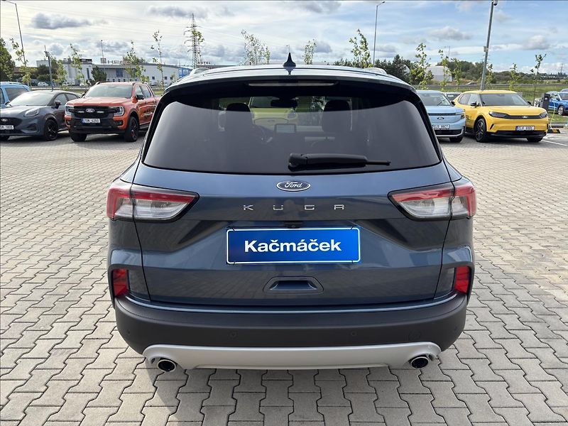 Ford Kuga 1,5 EcoBlue 88kW Titanium X - fotka 4 z 49