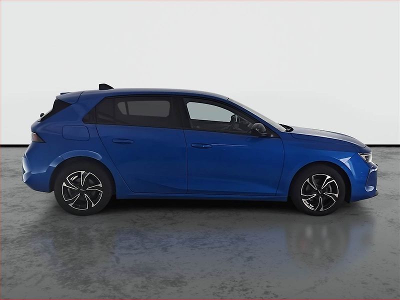 Opel Astra (2023) 1.2 Turbo, Tempomat - fotka 6 z 14