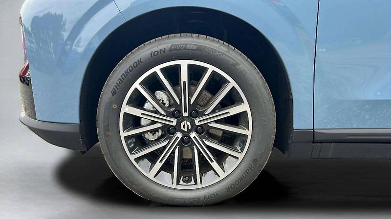 Leapmotor B10 (2026) Design hybrid EV baterie 18,8k - fotka 25 z 30