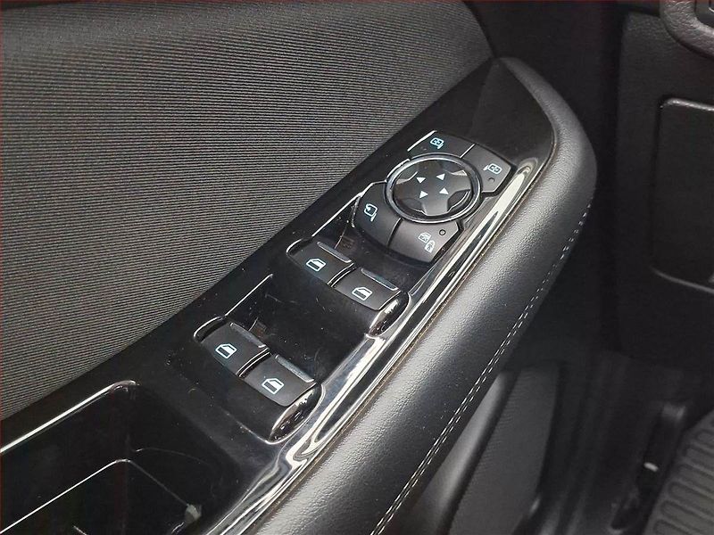 Ford S-MAX (2020) 2.0 EcoBlue, Navi, Tempomat - fotka 19 z 19