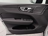 Volvo XC60 (2026) B5 AWD AUT PLUS BLACK EDITION - náhled 7