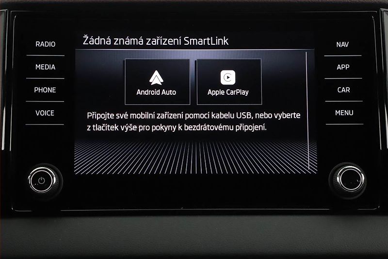 Škoda Karoq (2025) 2.0 TSI - fotka 15 z 25