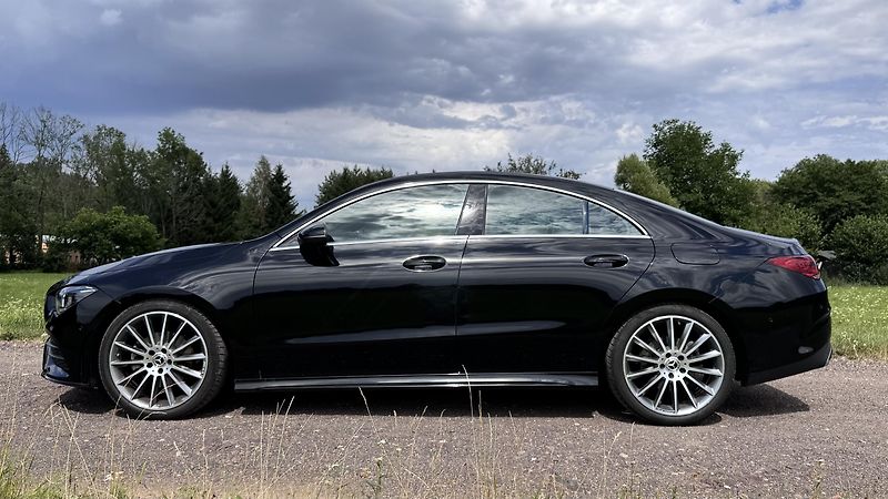 Mercedes-Benz CLA (2022) Mercedes-Benz CLA200 4M AMG - fotka 5 z 17