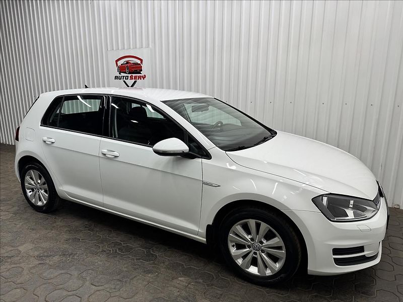 Volkswagen Golf 1.4TGI BMT ACC Comfortline - fotka 11 z 39