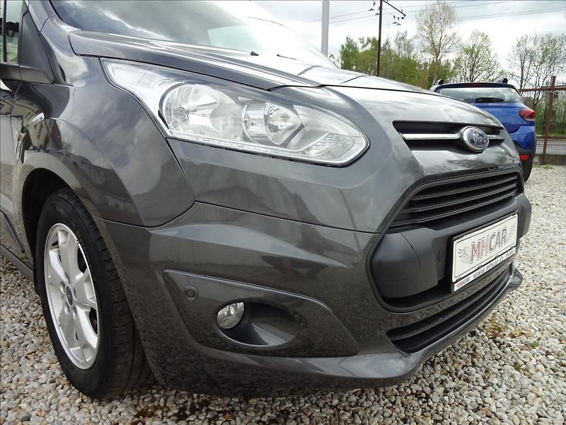 Ford Tourneo Connect 1.0 ECOBOOST TITANIUM - fotka 11 z 49
