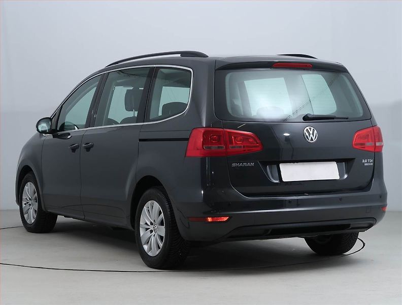 Volkswagen Sharan (2014) 2.0 TDI, Serv.kniha, Tempomat - fotka 4 z 15