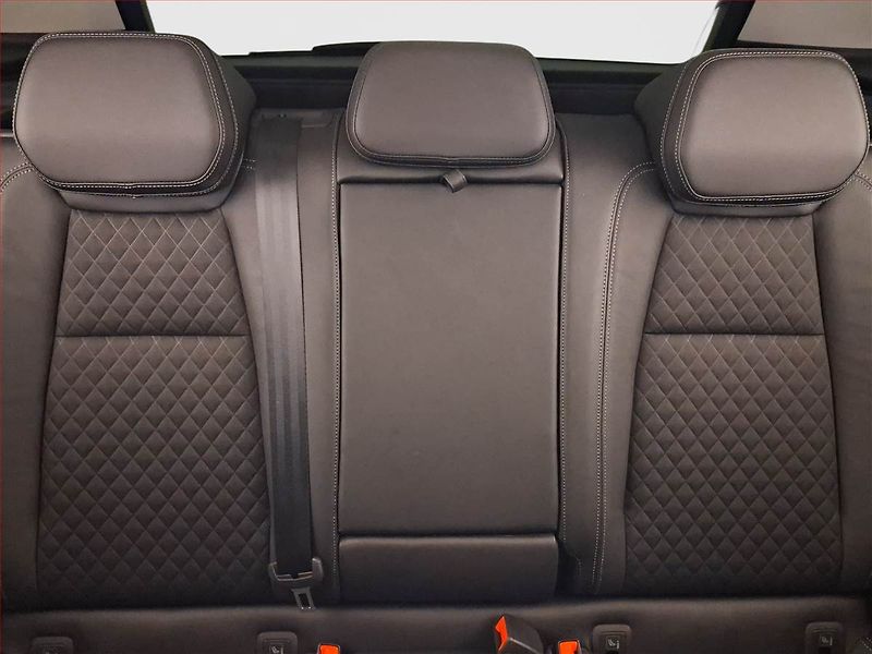 Škoda Karoq (2021) Style 1.5 TSI - fotka 10 z 22