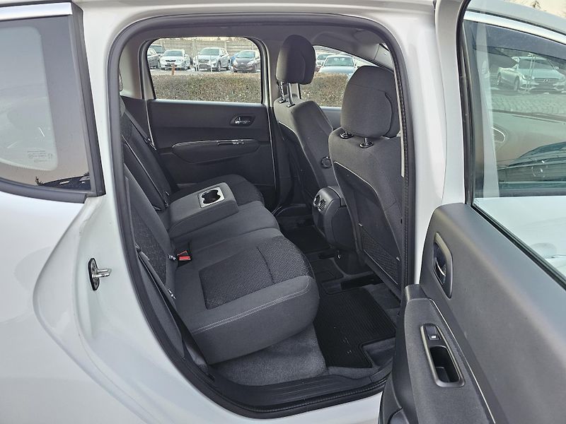Peugeot 3008 (2016) 1.2 - 96kW, NOVÉ ROZVODY - fotka 36 z 50