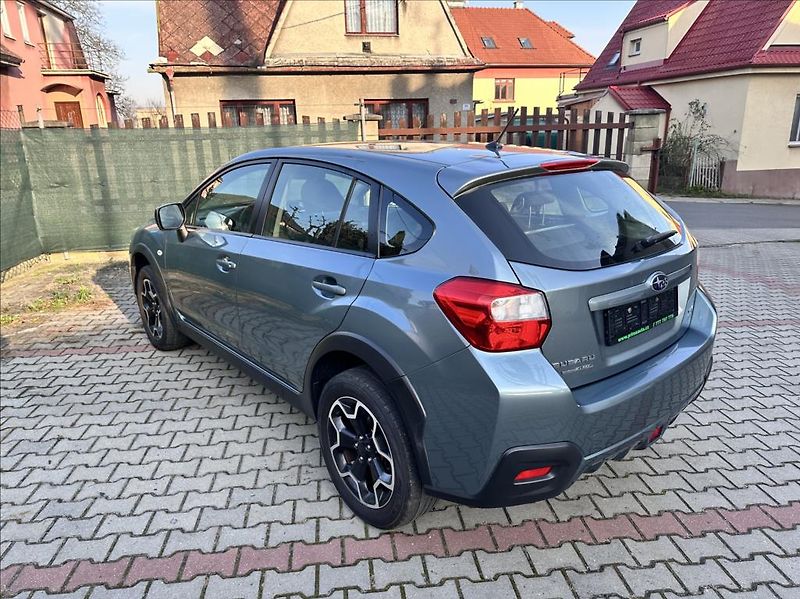 Subaru XV 2,0 i 4x4 1.majitel - fotka 7 z 24