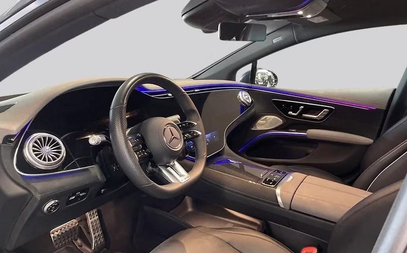 Mercedes-Benz EQS 53 4MATIC AMG Plus Panorama - fotka 8 z 17