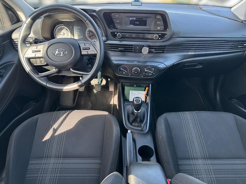 Hyundai Bayon (2024) COMFORT CLUB 1.2i 62kW CZ DPH - fotka 9 z 11