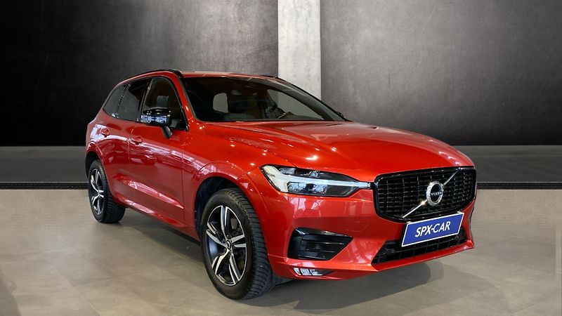 Volvo XC60 R-DESIGN, B4 AWD, 145+10 kW / - fotografie inzerátu
