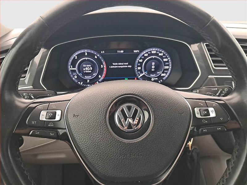Volkswagen Tiguan (2016) 2.0 TDI, 4X4, Automat - fotka 17 z 17