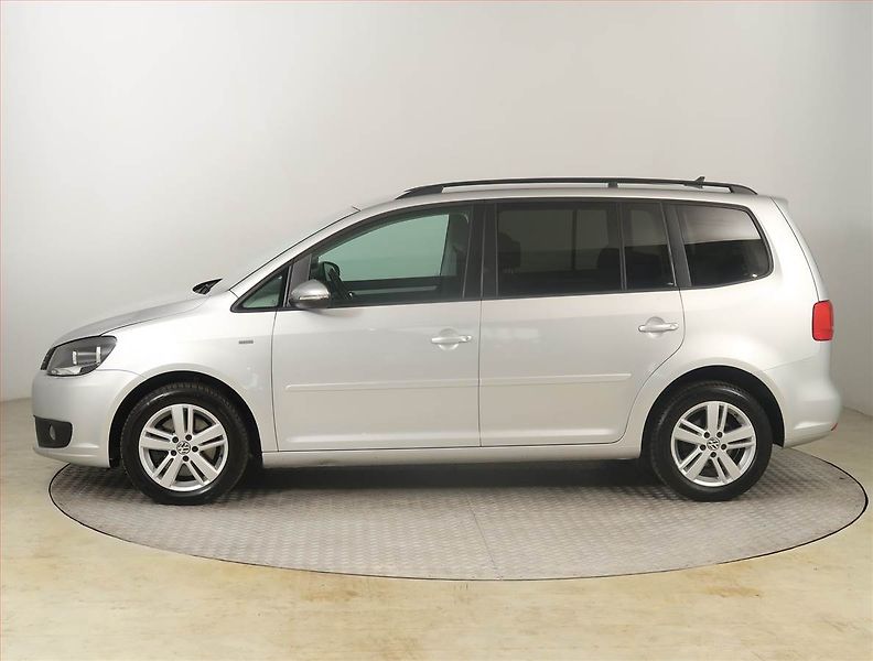 Volkswagen Touran (2012) Comfortline 1.4 TSI, Navi - fotka 3 z 23